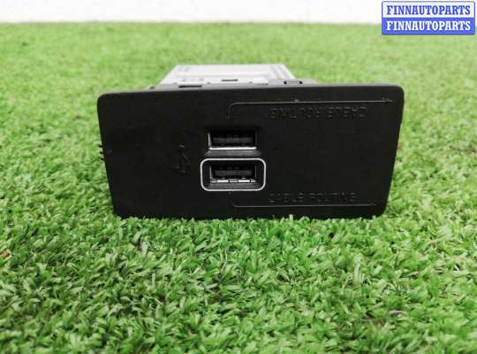 купить USB-порт на Volvo XC60 II (UZ) 2017- 2021