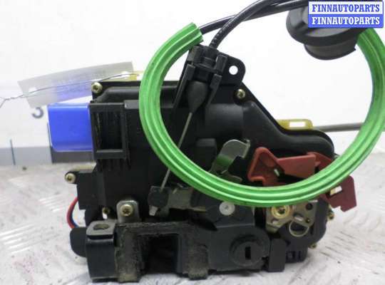 купить Замок двери задней правой на Audi A8 D3 (4E2) рестайлинг 1 2005 - 2007