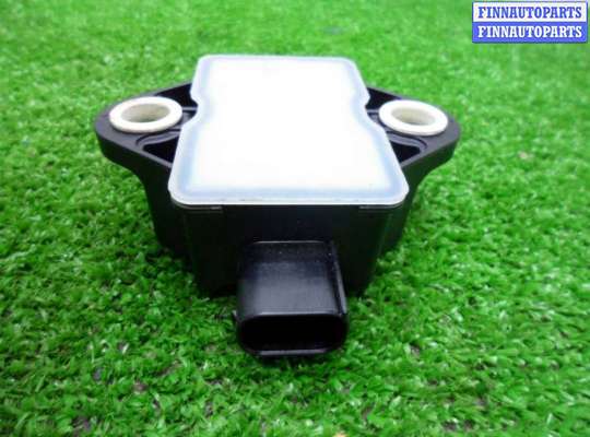 купить Датчик ускорения на Mercedes M-klasse (W166) 2011 - 2015