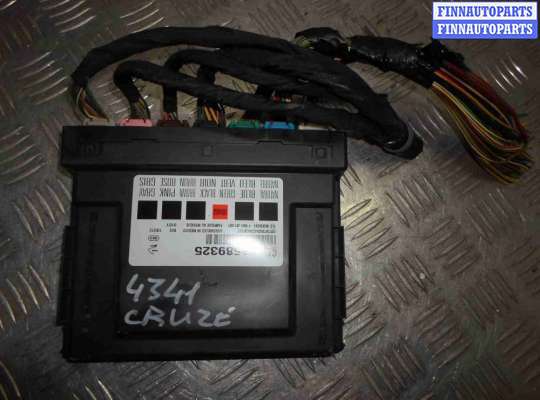 Блок Body control module CHQ5767 на Chevrolet Cruze (J300) Рестайлинг 2012 - 2015