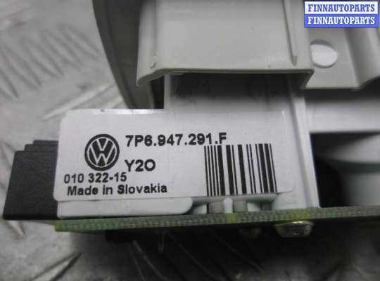 купить Плафон на Volkswagen Touareg II (7P) 2010 - 2014