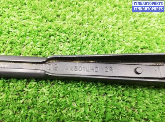 купить Поводок стеклоочистителя на Nissan Pathfinder III (R51) 2004 - 2010