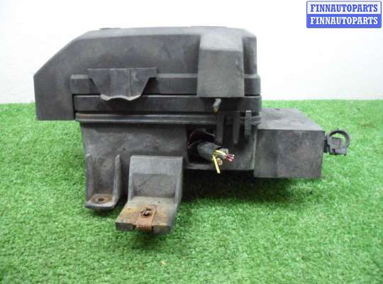 Блок предохранителей CH473397 на Cadillac Escalade III 2006 - 2014 (GMT900)