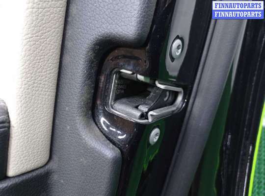 купить Стекло двери передней правой на Mercedes C-klasse (W205)Рестайлинг 2018 - 2021