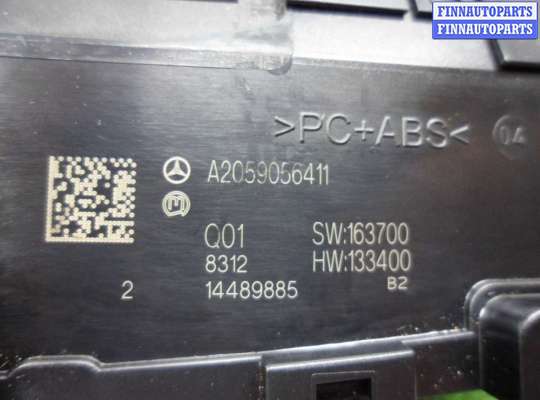 купить Панель управления магнитолой на Mercedes C-klasse (W205)Рестайлинг 2018 - 2021