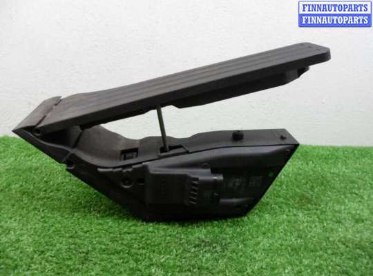 Купить Педаль газа на Mercedes GLC (X253) Рестайлинг 2019 - 2023 Педаль газа MB1608115 на Mercedes GLC (X253) Рестайлинг 2019 - 2023