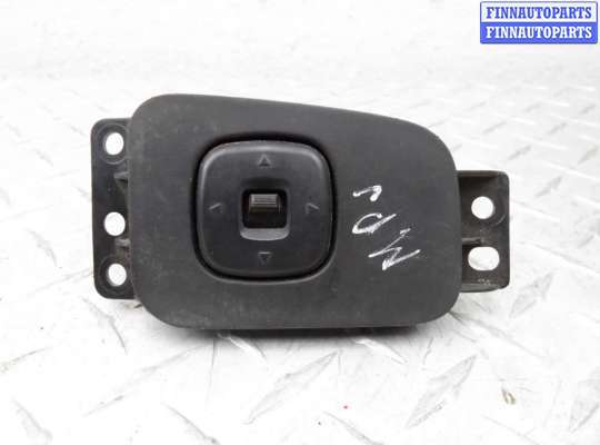 Кнопка салона MZ340334 на Mazda MPV II (LW) 1999 - 2006