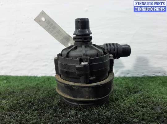 Насос водяной (помпа) на Mercedes-Benz GLC (X253/C253)