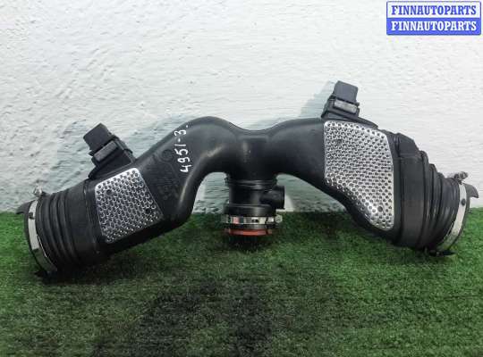 Купить Патрубок воздушного фильтра на Mercedes E-klasse (W212) 2009 - 2013 Патрубок воздушного фильтра MB1684986 на Mercedes E-klasse (W212) 2009 - 2013