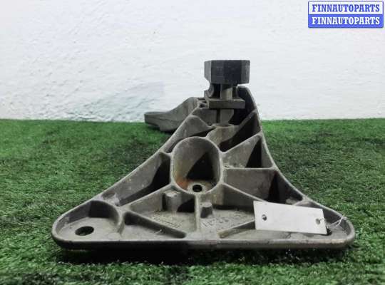 купить Кронштейн КПП на BMW 5-Series E39 рестайлинг 2000 - 2004