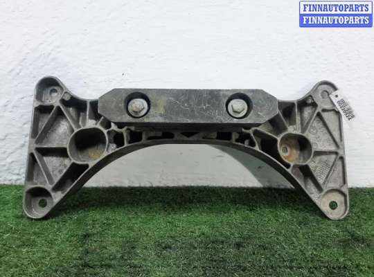 купить Кронштейн КПП на BMW 5-Series E39 рестайлинг 2000 - 2004