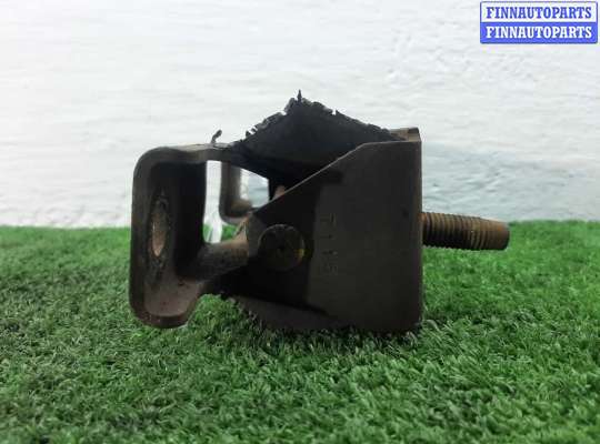 Кронштейн КПП на Cadillac Escalade IV (GMT K2XX)