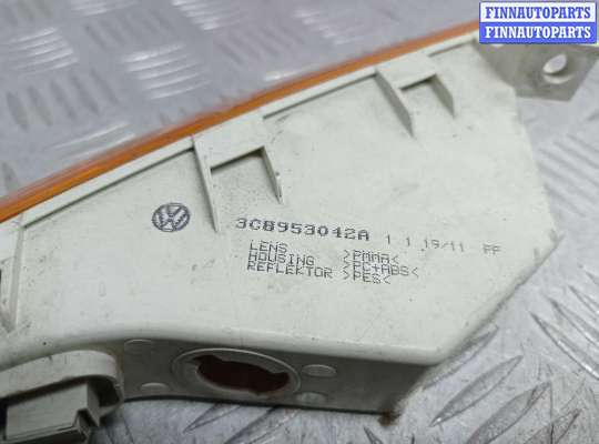 Поворотник передний на Volkswagen Passat CC (357)