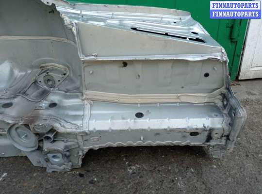 Часть кузова (отрезной элемент) на Mercedes-Benz C (W205)
