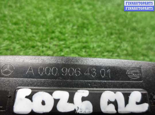 купить Плафон на Mercedes GLC (X253) Рестайлинг 2019 - 2023