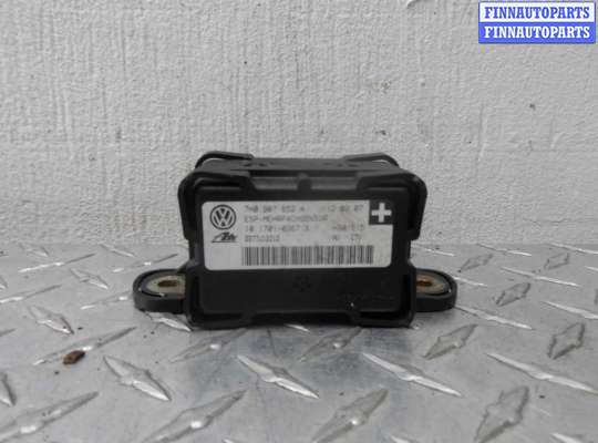 Датчик ускорения AU1135006 на Audi Q7 (4LB) 2005 - 2009