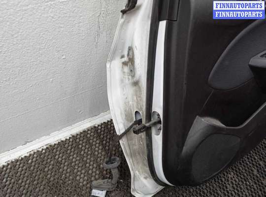 купить Замок двери задней правой на Chevrolet Cruze (J400) 2015 - наст. время