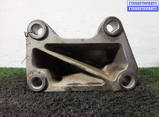 купить Кронштейн двигателя на Jeep Grand Cherokee IV (WK2) Рестайлинг 2013 -2016