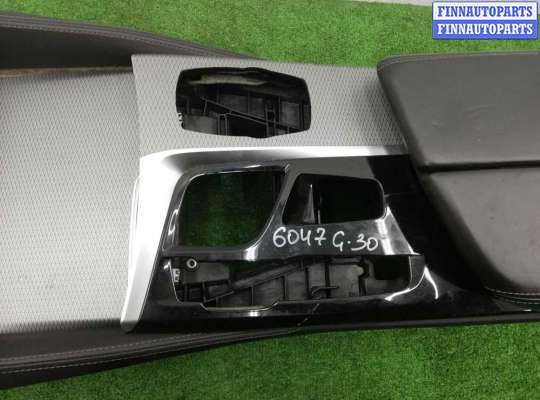 купить Подлокотник на BMW 5-Series G30 2016 - 2020