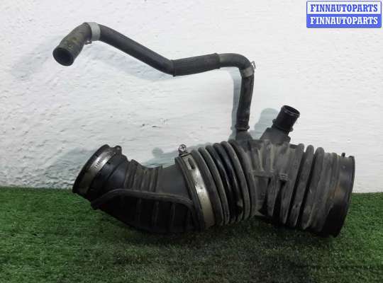 Патрубок воздушного фильтра HN591180 на Hyundai Santa Fe III (DM) рестайлинг 2016 - 2018