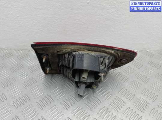 купить Фонарь крышки правый на Subaru Tribeca (WX) 2004 - 2007