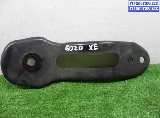 купить Кронштейн задней балки на Jaguar XE (X760) 2015 - 2019