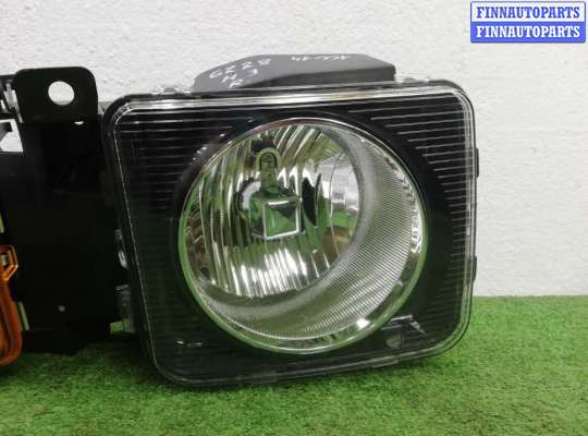купить Фара правая на Hummer H3 2005 - 2010