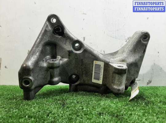 купить Кронштейн генератора на Volvo XC90 II (L) 2014 - 2019