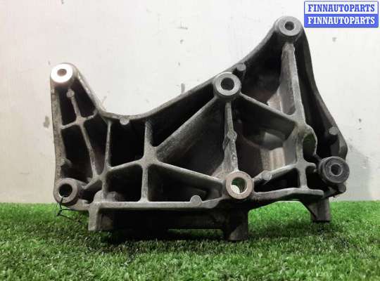 купить Кронштейн генератора на Volvo XC90 II (L) 2014 - 2019