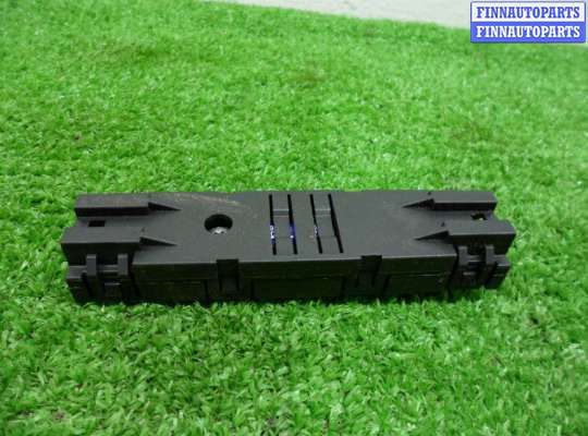 купить Усилитель антенны на Mercedes A-klasse (W177) 2018 - наст. время