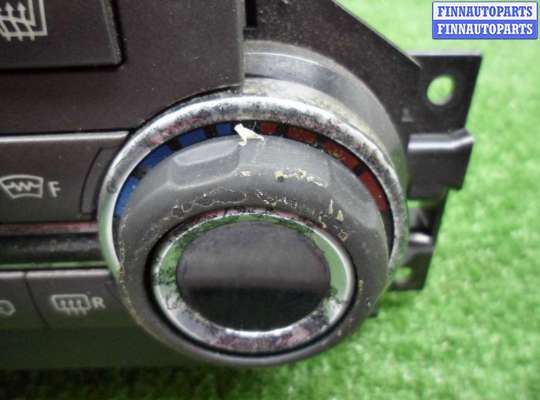 купить Переключатель отопителя на Land Rover Discovery IV (LA) рестайлинг 2013 - 2016