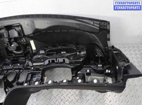 купить Торпедо на Mercedes C-klasse (W205)Рестайлинг 2018 - 2021