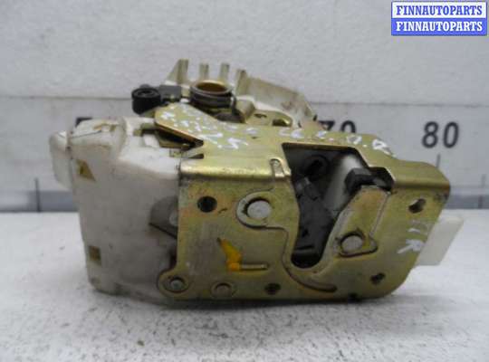 Замок двери передней правой FO1372843 на Ford Mondeo III 2000 - 2003