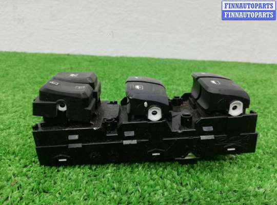 купить Кнопка стеклоподъемника на Hyundai Kona (OS) 2017 - 2021