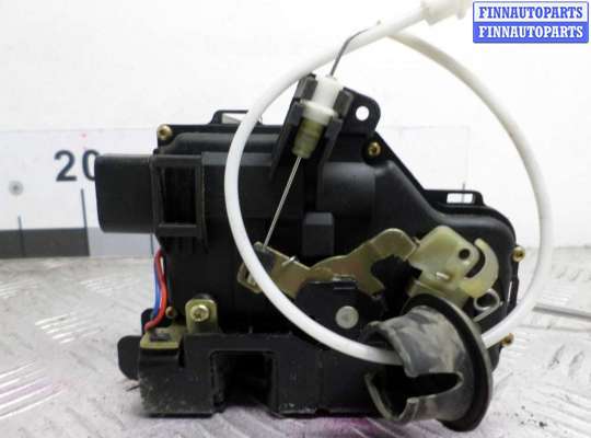 купить Замок двери передней правой на Audi A4 B6 (8E5) 2000 - 2004