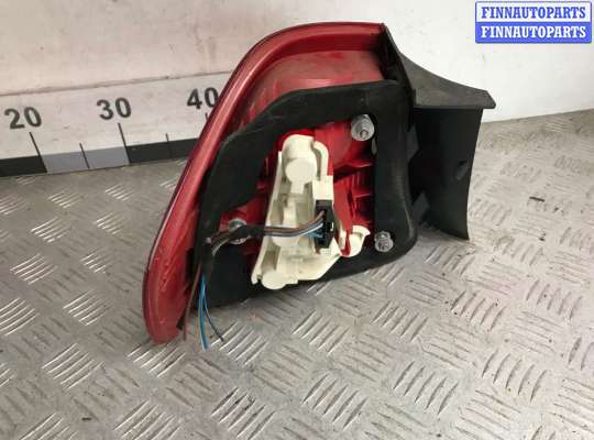 купить Фонарь крыла правый на BMW 3-Series E90 2005 - 2009
