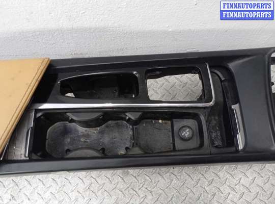 купить Подлокотник на Volvo XC60 II (UZ) 2017- 2021