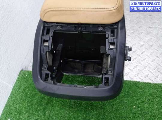 купить Подлокотник на Volvo XC60 II (UZ) 2017- 2021