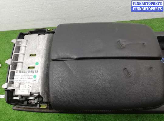 Подлокотник на Audi Q7 (4M)