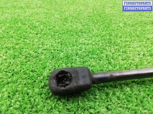 купить Амортизатор капота на Volkswagen Touareg II (7P) 2010 - 2014