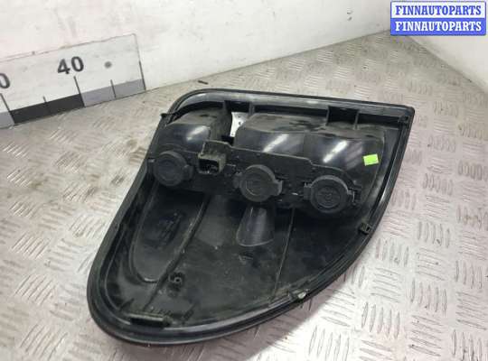 купить Фонарь крыла правый на Chrysler Voyager IV (RG) 1999 - 2008