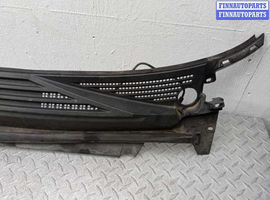 Жабо на Chevrolet Tahoe (GMT900)