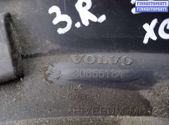 купить Накладка заднего правого крыла на Volvo XC90 I (C) 2002 - 2006