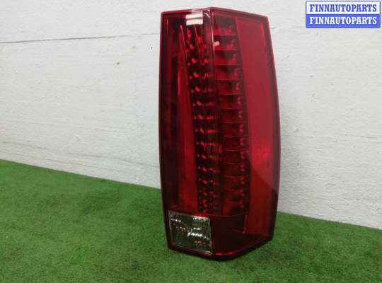 купить Фонарь крыла правый на Cadillac Escalade III 2006 - 2014 (GMT900)