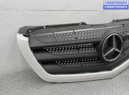 купить Решетка радиатора на Mercedes Sprinter II (w906) 2006 - 2017