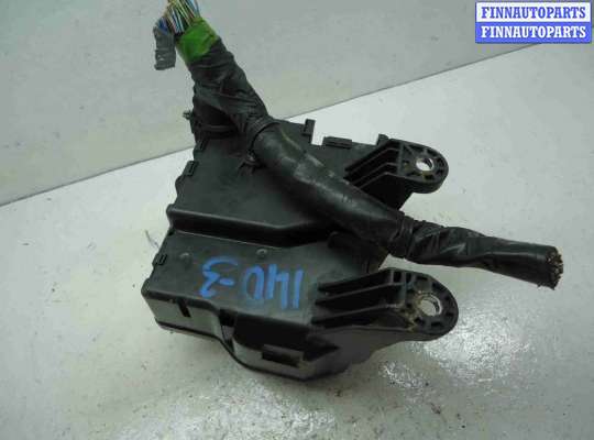 Блок предохранителей MZ440770 на Mazda CX-9 I (TB) 2006 - 2012