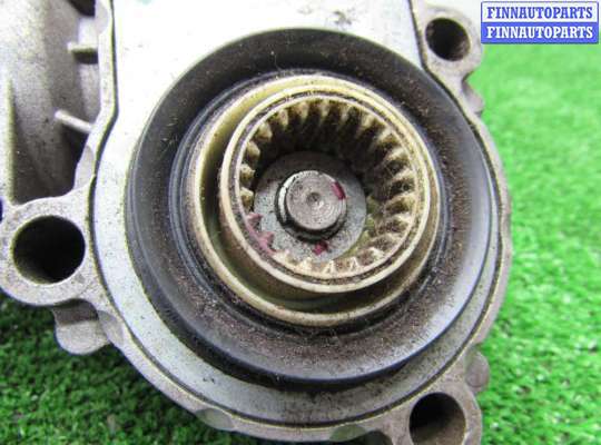 Раздаточный редуктор КПП (раздатка) на BMW X5 (E70)