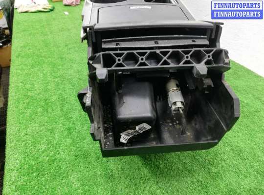 купить Подлокотник на Ford Explorer V 2010 - 2015