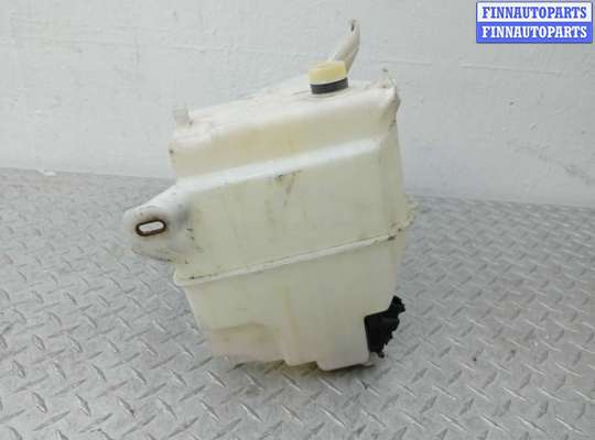 Бачок омывателя TT956970 на Toyota Venza (GV10) 2008 - 2012