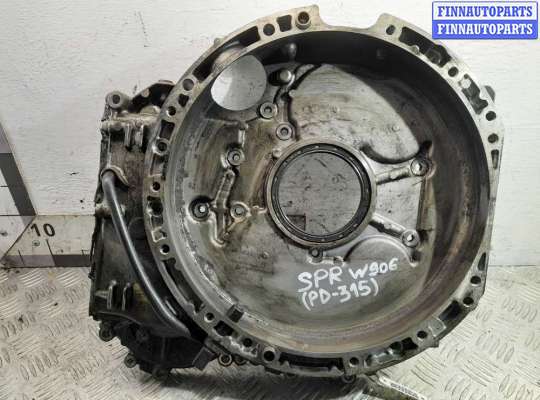 Крышка двигателя MB1088148 на Mercedes Viano (W639) рестайлинг 2010 - 2014